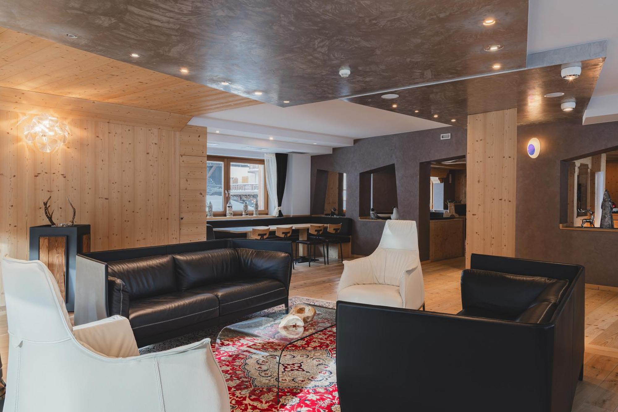 Hotel Laura 4*